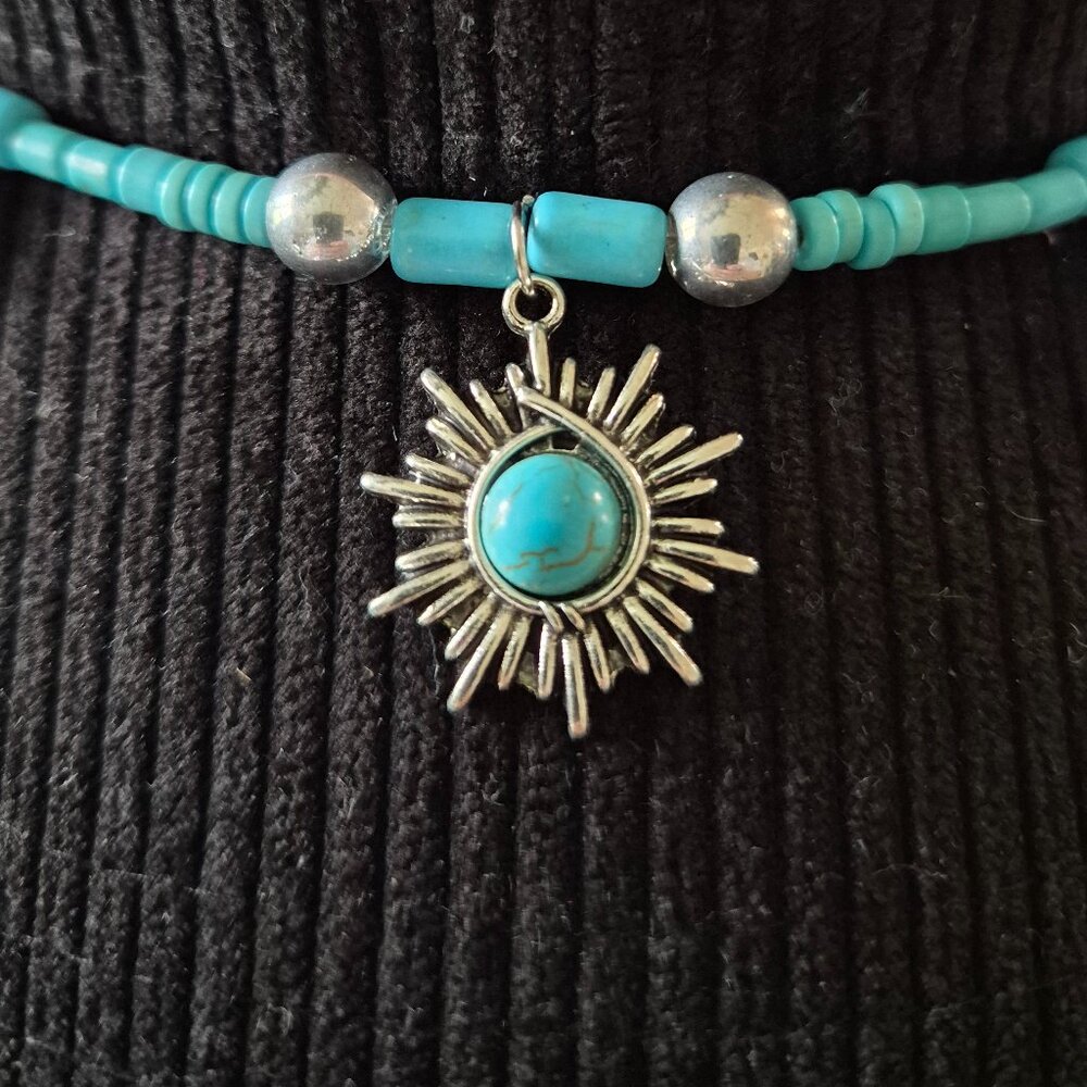 Turquoise Beaded Hat Band w/ Silver Sunburst Pendant – Western Boho